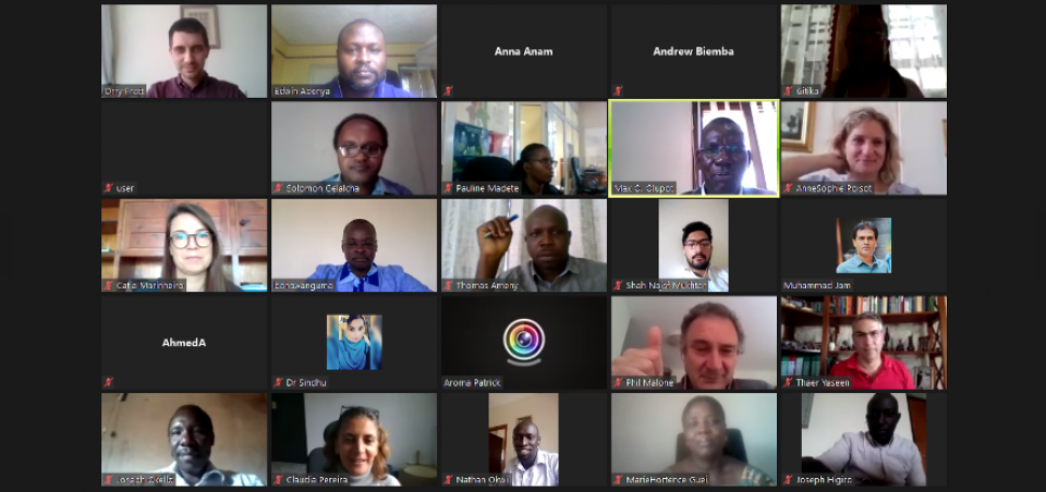 Creating virtual learning spaces through the weekly field schools hub webinars Creating virtual learning spaces through the weekly field schools hub webinars